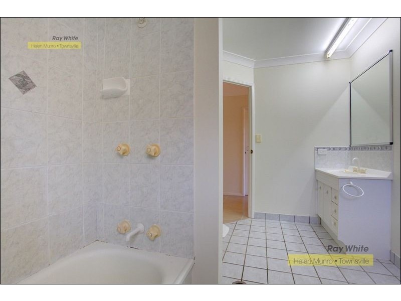 5 Vascoe Lane, Kirwan QLD 4817