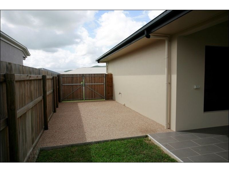 63 Petrie Way, Idalia QLD 4811