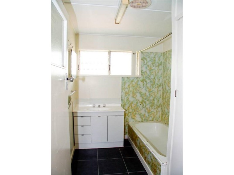 14 Nathan Street, Vincent QLD 4814