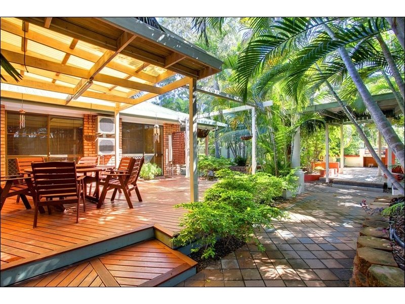 16 Hillgrove Court, Bushland Beach QLD 4818