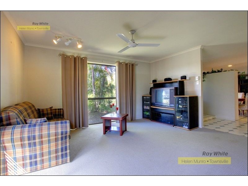 16 Hillgrove Court, Bushland Beach QLD 4818