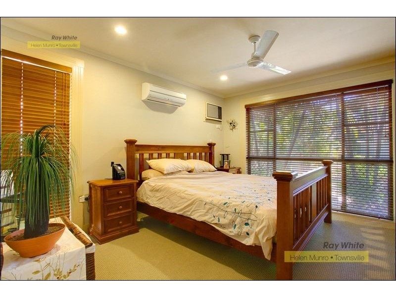 16 Hillgrove Court, Bushland Beach QLD 4818