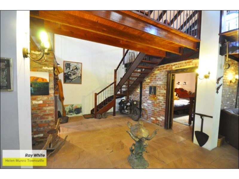 55 Apjohn Street, Magnetic Island QLD 4819