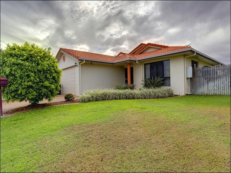 16 Young Circuit, Kirwan QLD 4817