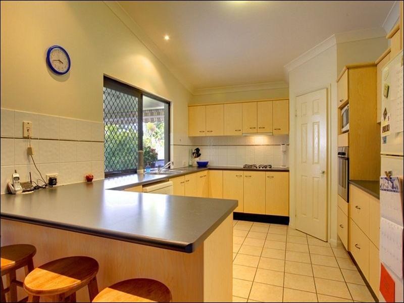16 Young Circuit, Kirwan QLD 4817