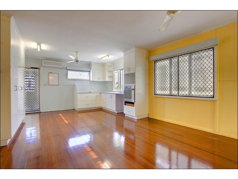 9 Powell Street, Wulguru QLD 4811