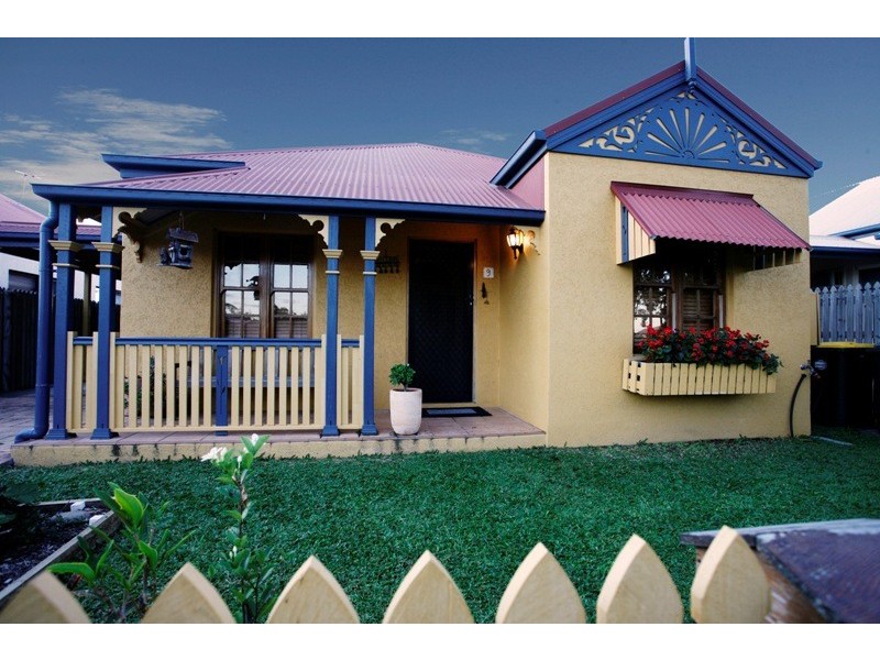 9 Jayella Close, Kirwan QLD 4817