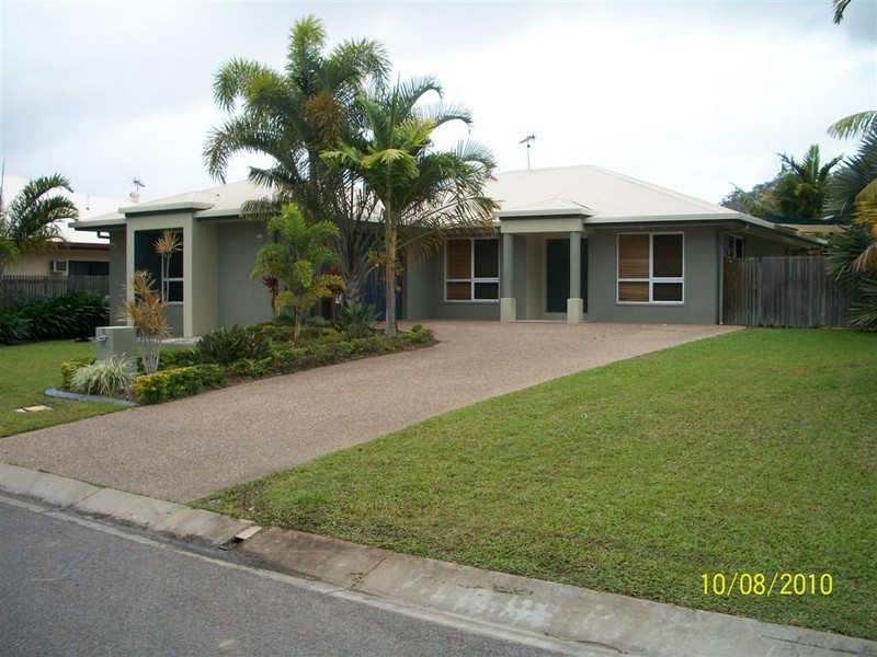 10 Perisher Court, Mount Louisa QLD 4814