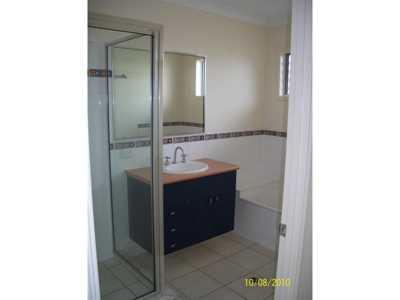 10 Perisher Court, Mount Louisa QLD 4814