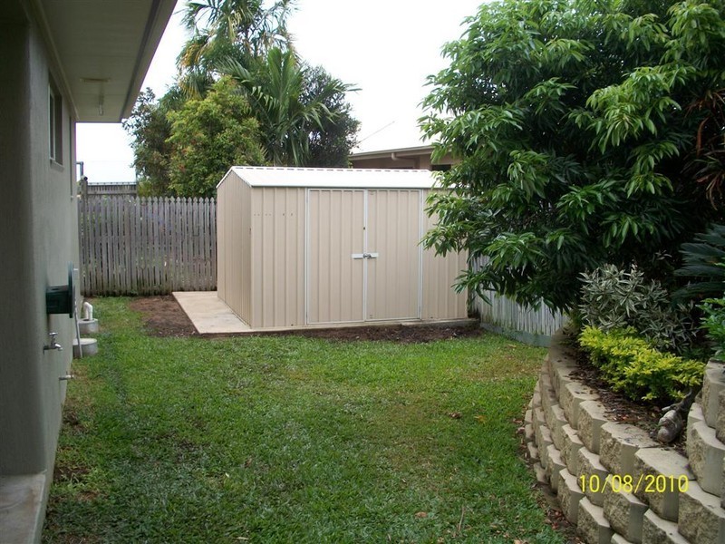 10 Perisher Court, Mount Louisa QLD 4814