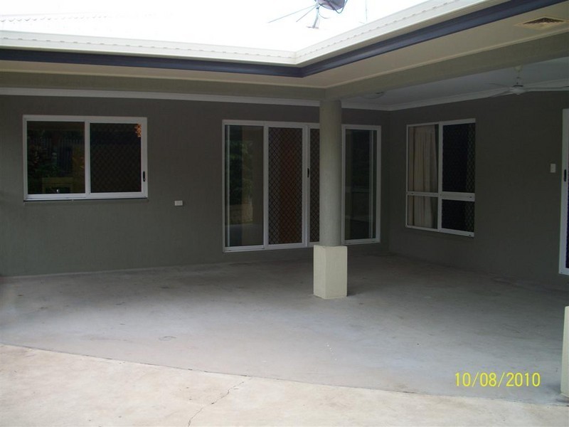 10 Perisher Court, Mount Louisa QLD 4814