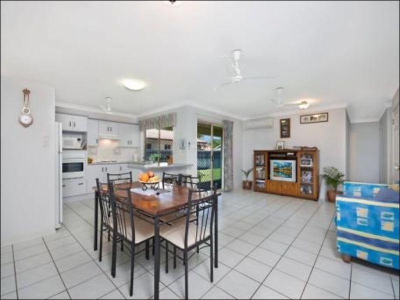 35 Greenwood Drive, Kirwan QLD 4817