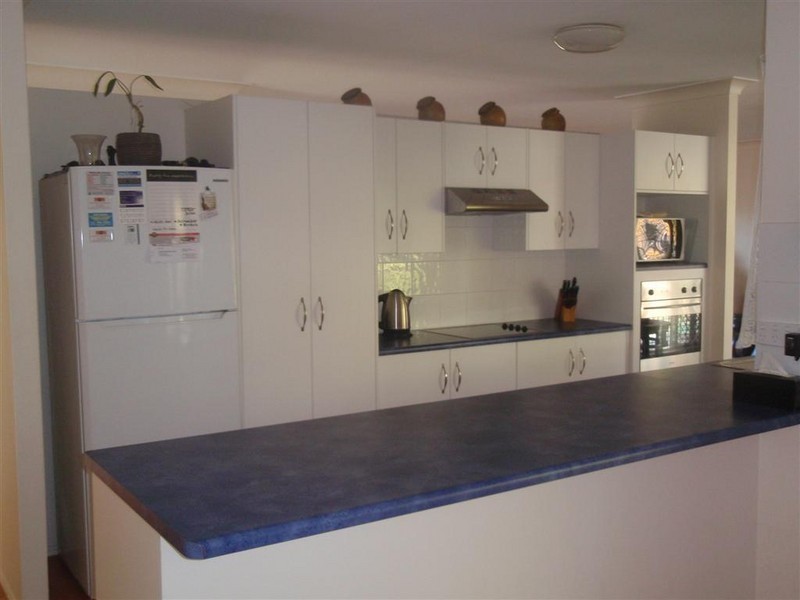 1 Donostia Crescent, Bushland Beach QLD 4818