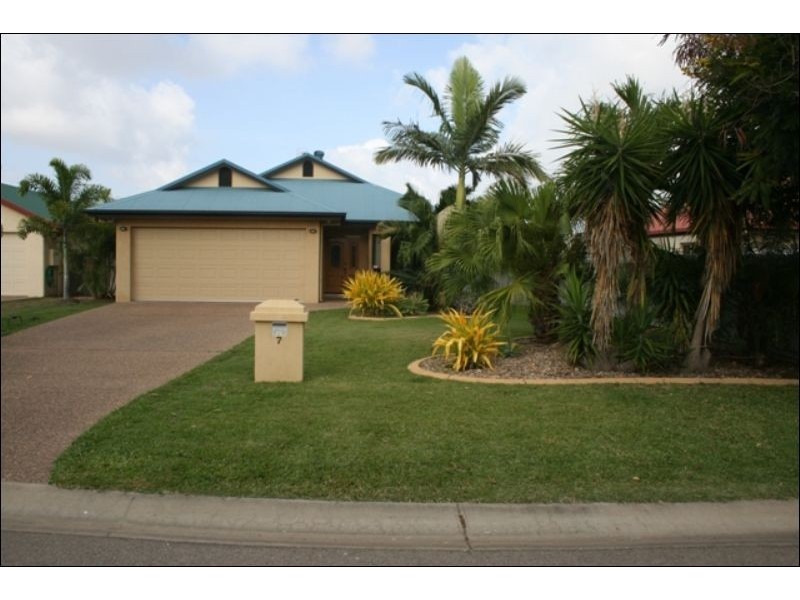 7 Waterford Grove, Idalia QLD 4811