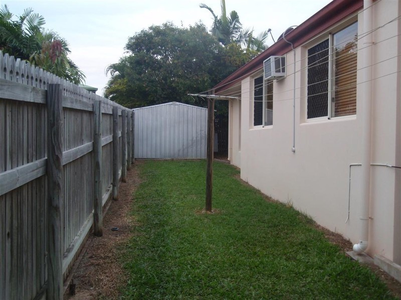 1 Regatta Crescent, Douglas QLD 4814