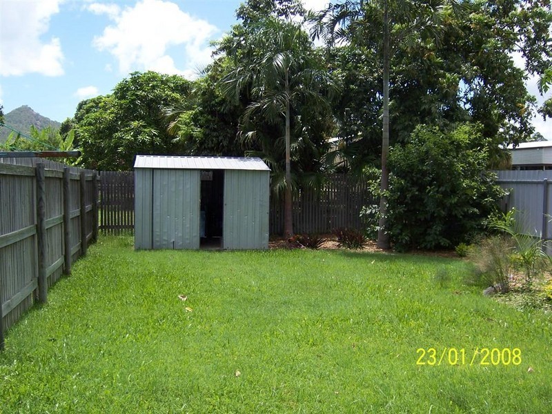 2/43 Peel Street, Garbutt QLD 4814