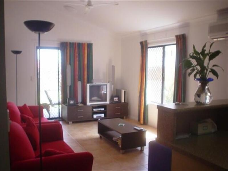 21 Cockatoo Circuit, Douglas QLD 4814