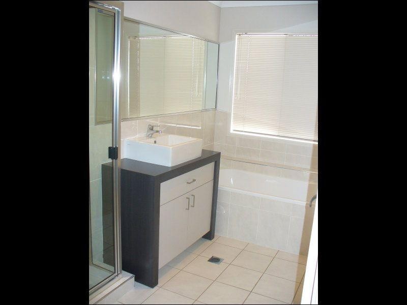 17 Rivergreen Circuit, Douglas QLD 4814