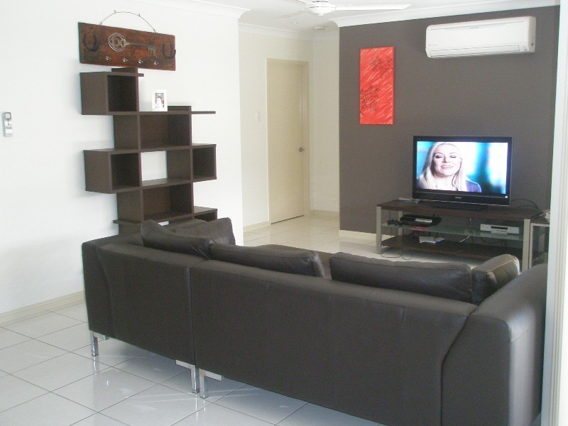 17 Mannikan Way, Bohle Plains QLD 4817