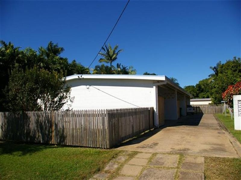 3/4 Campbell Street, Hermit Park QLD 4812