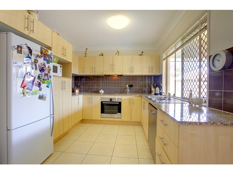 94 Lemongrass Lane, Kirwan QLD 4817