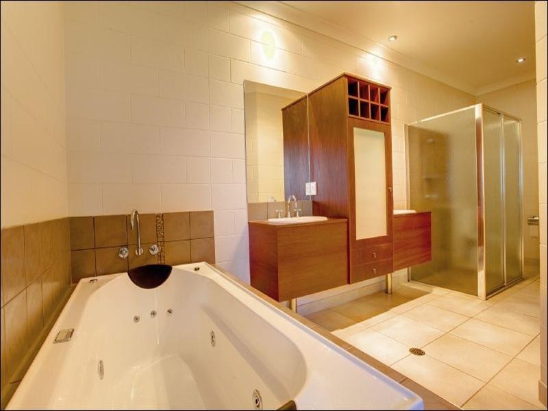 42 Samhorden Road, Alice River QLD 4817