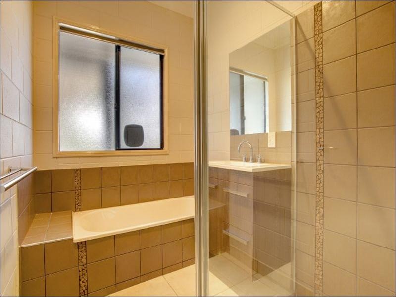 42 Samhorden Road, Alice River QLD 4817