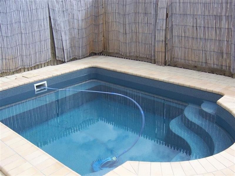 19 Sheerwater Parade, Douglas QLD 4814