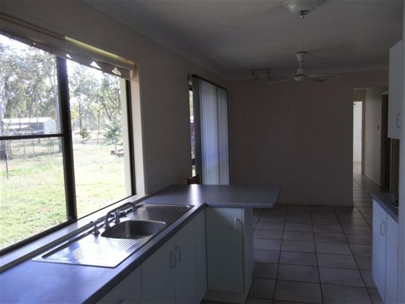 181 Ocean Parade, Balgal Beach QLD 4816