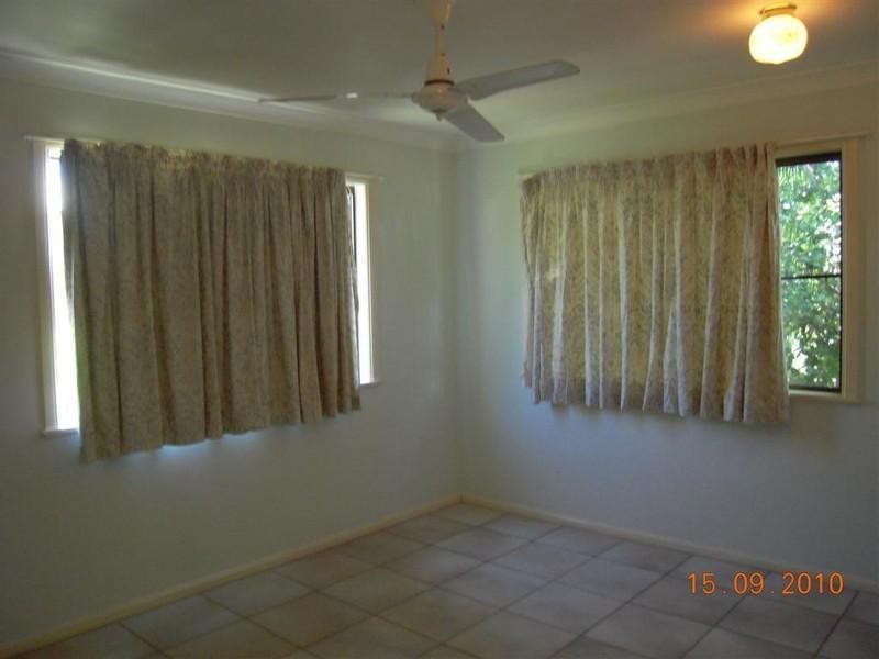 181 Ocean Parade, Balgal Beach QLD 4816