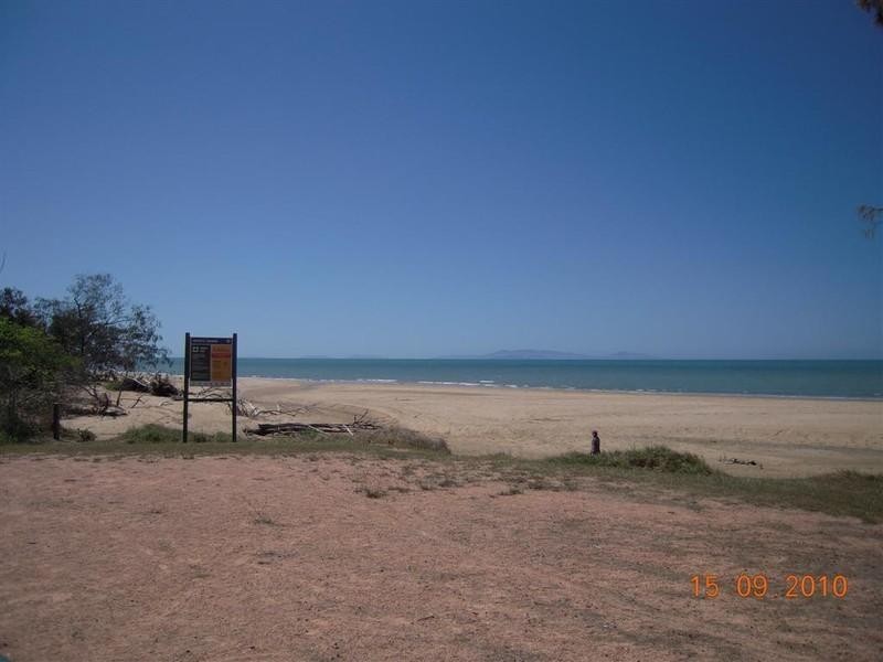 181 Ocean Parade, Balgal Beach QLD 4816