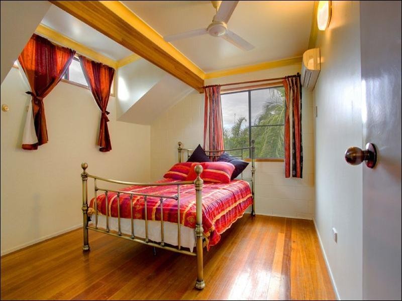 4 Vesterman Court, Bushland Beach QLD 4818