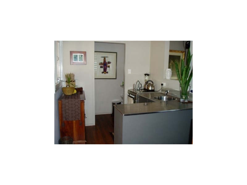 11 Fifth Avenue, South Townsville QLD 4810