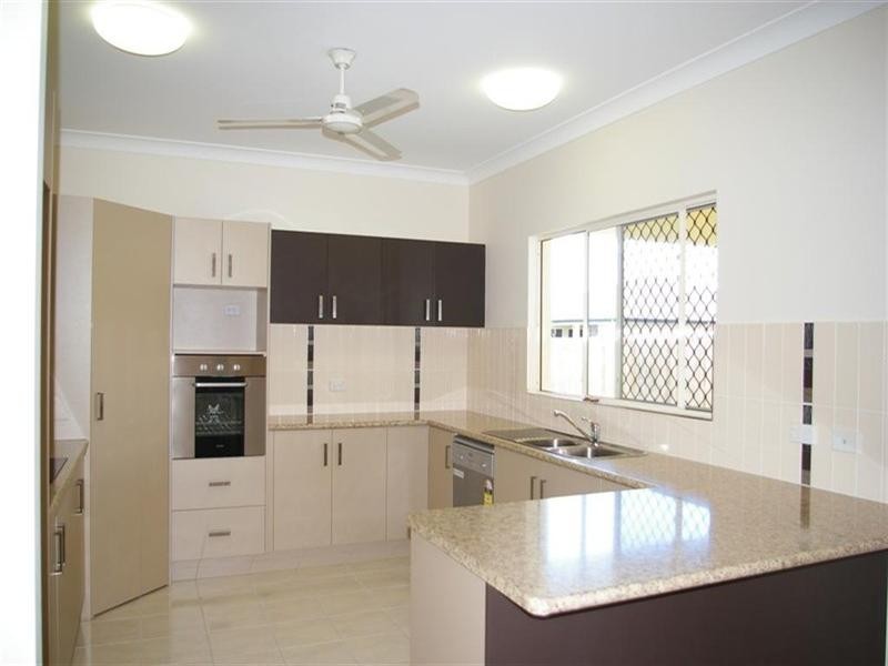 8 Fernbank Parade, Idalia QLD 4811