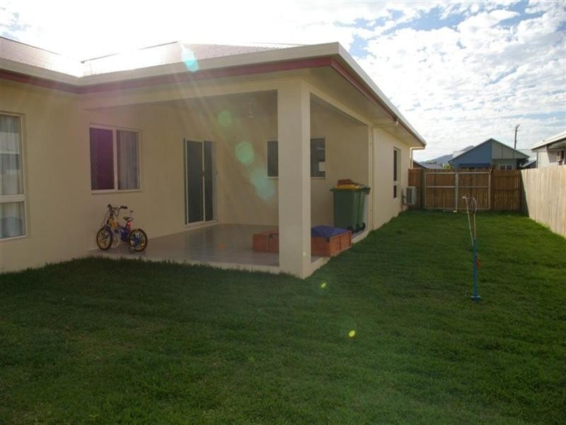 8 Fernbank Parade, Idalia QLD 4811