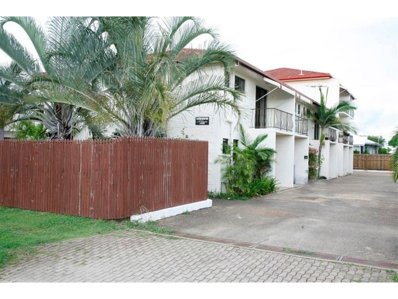 1/146 Queens Road, Hermit Park QLD 4812