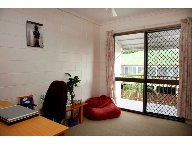 1/146 Queens Road, Hermit Park QLD 4812