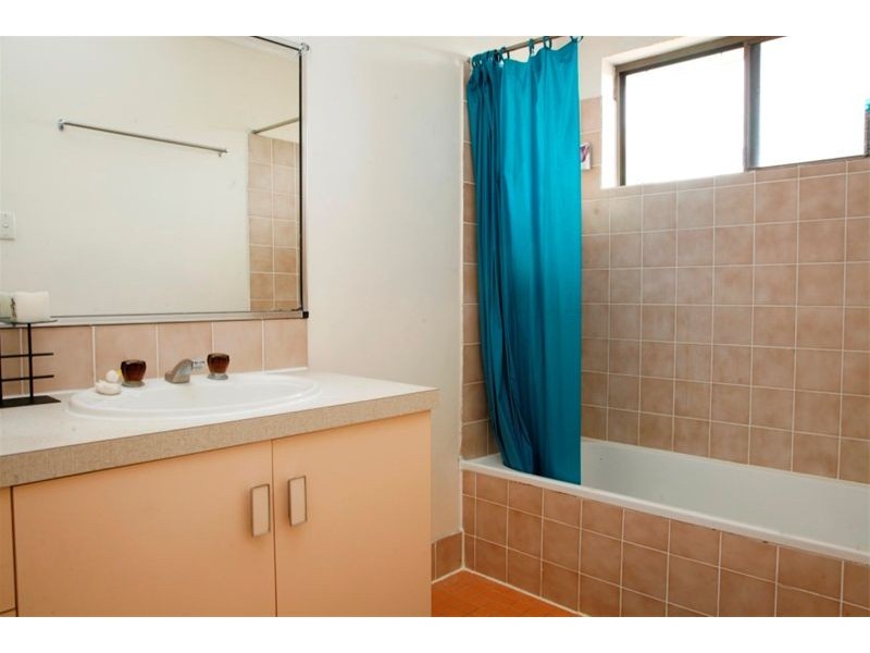 1/146 Queens Road, Hermit Park QLD 4812