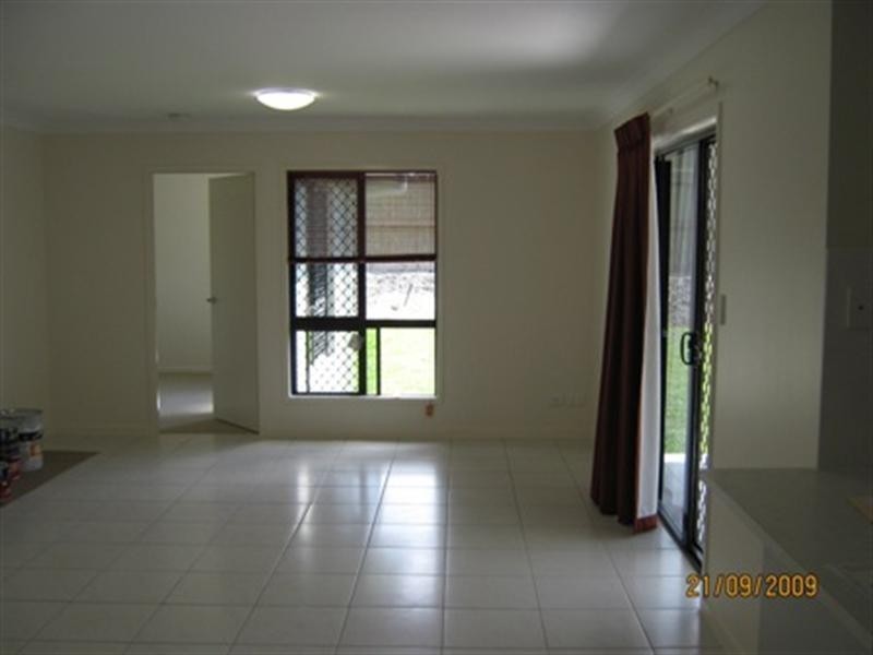 58 Kroymans Drive, Mount Louisa QLD 4814