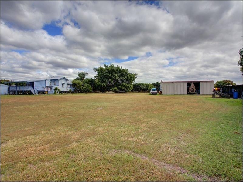 15 Williams Road, Alligator Creek QLD 4816