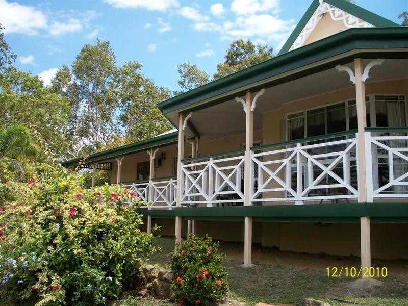 2 Sandalwood Court, Mount Louisa QLD 4814