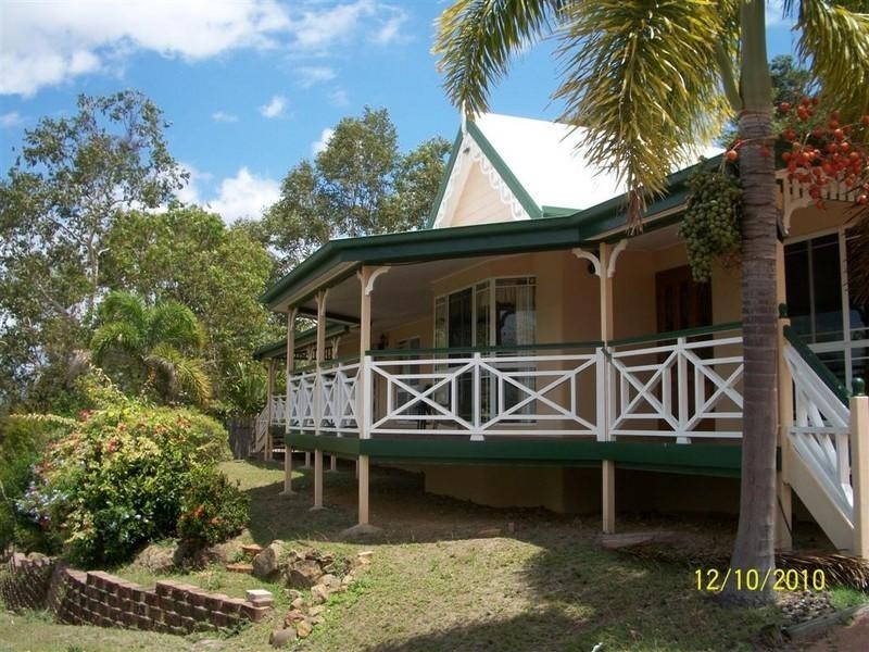 2 Sandalwood Court, Mount Louisa QLD 4814