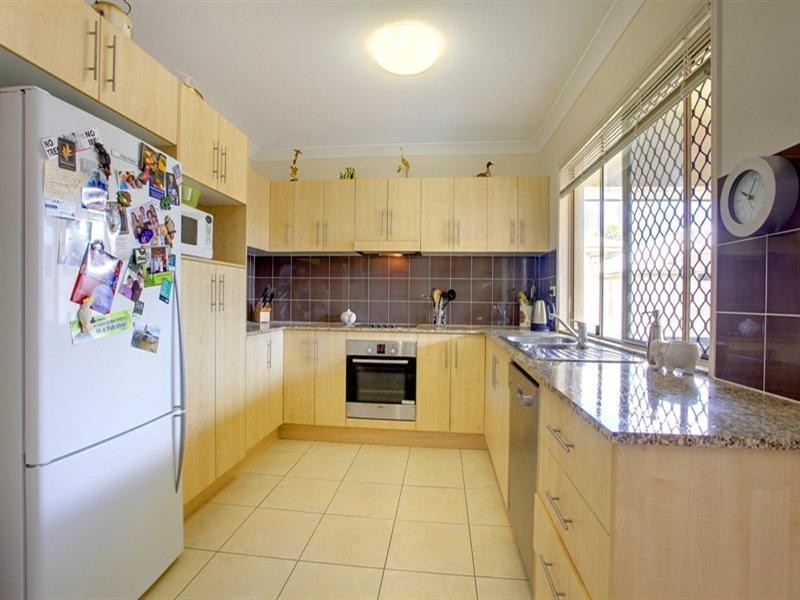 94 Lemongrass Lane, Kirwan QLD 4817