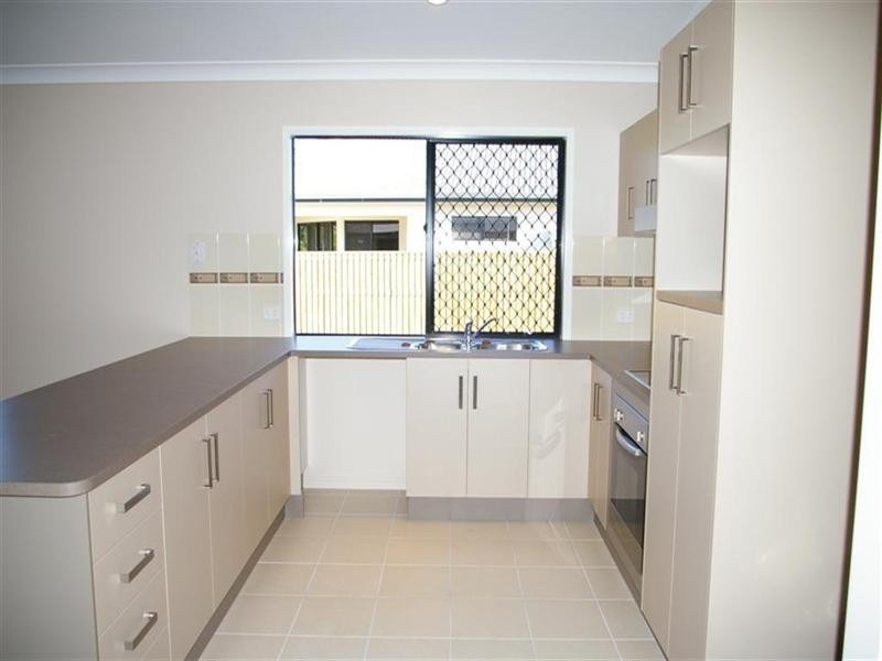 63 Anchorage Street, Bushland Beach QLD 4818