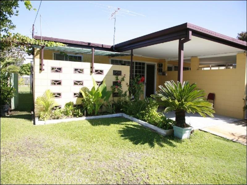 2 Halifax Street, Garbutt QLD 4814