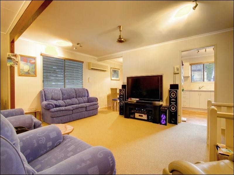 1 Karanya Street, Mount Louisa QLD 4814