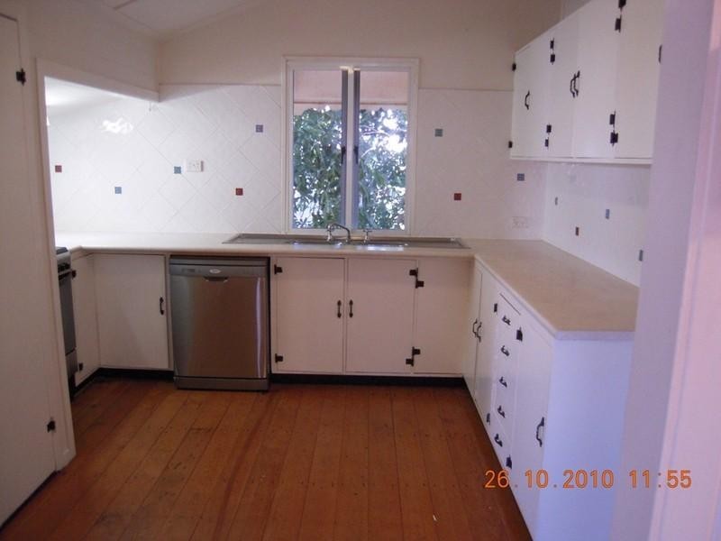 55 Bell Street, South Townsville QLD 4810