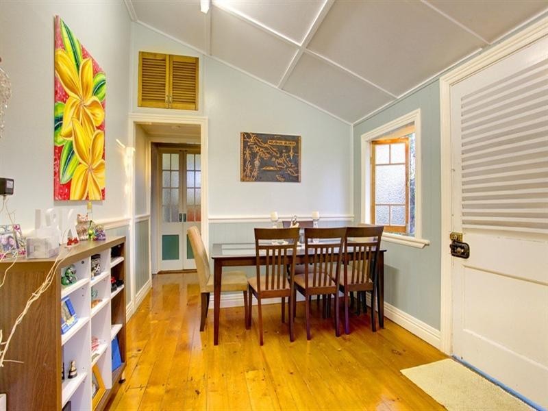 50 Eleventh Avenue, Railway Estate QLD 4810