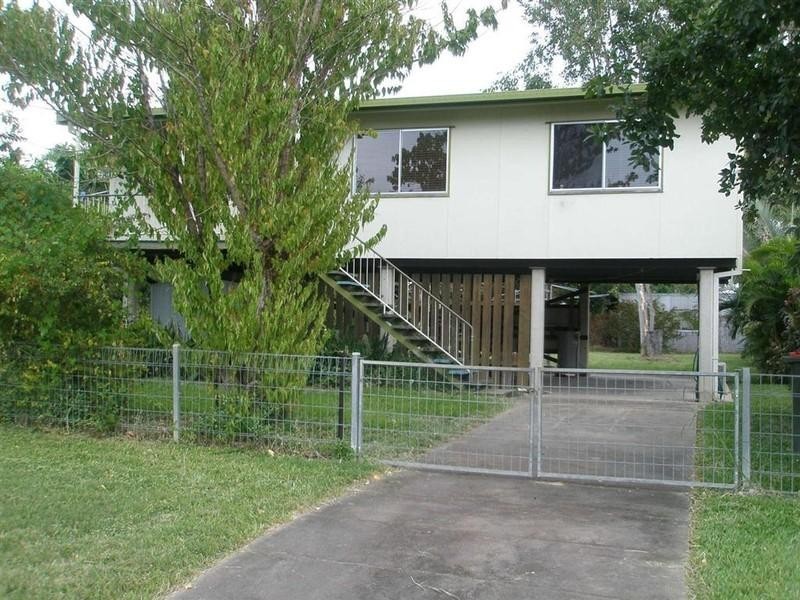 33 Ruby Round, Kelso QLD 4815