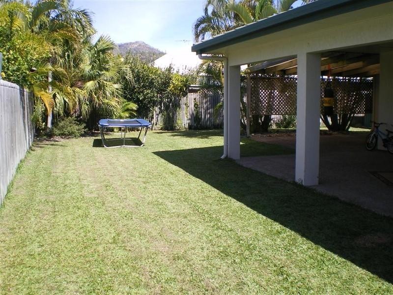 14 Boston Crescent, Douglas QLD 4814